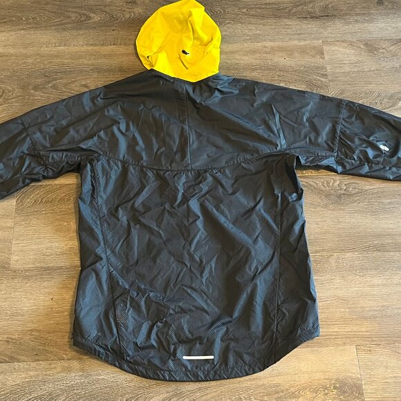Vintage Super Light Nike Windbreaker- Size Medium - Picture 4 of 4